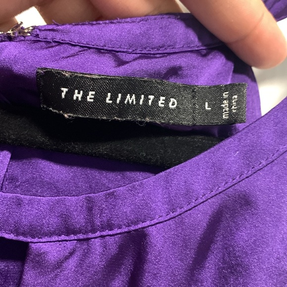 The Limited Purple Key Hole Blouse - Picture 2 of 13